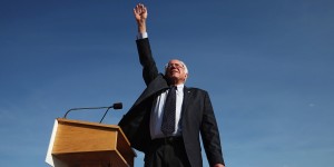 BURLINGTON, VT - MAY 26: Democratic presidential candidate U.S. Sen. Bernie Sanders (I-VT) waves to supporters before he speaks during the kick off of his presidential campaign on May 26, 2015 in Burlington, Vermont. Sanders formally announced his candidacy for president on April 30th. (Photo by Win McNamee/Getty Images)